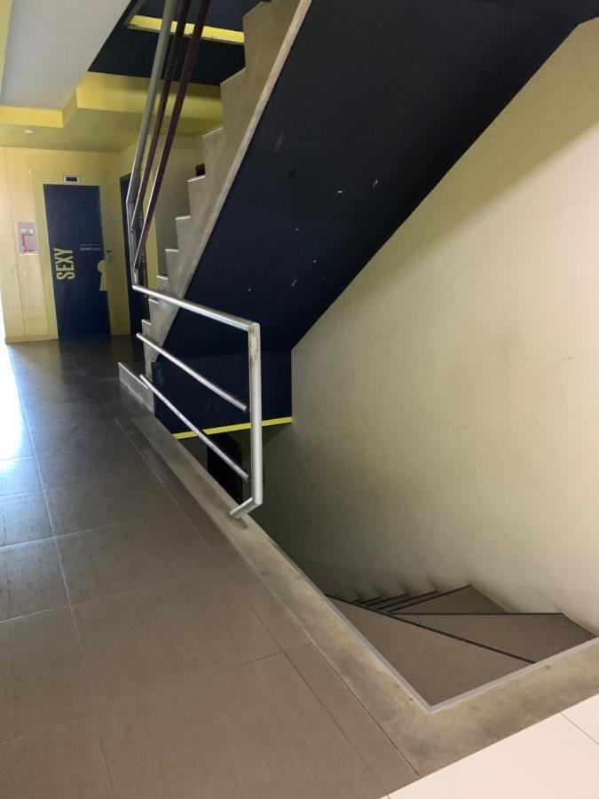 Апартаменты Estudio En Barrio Equipetrol Санта-Крус-де-ла-Сьерра Экстерьер фото